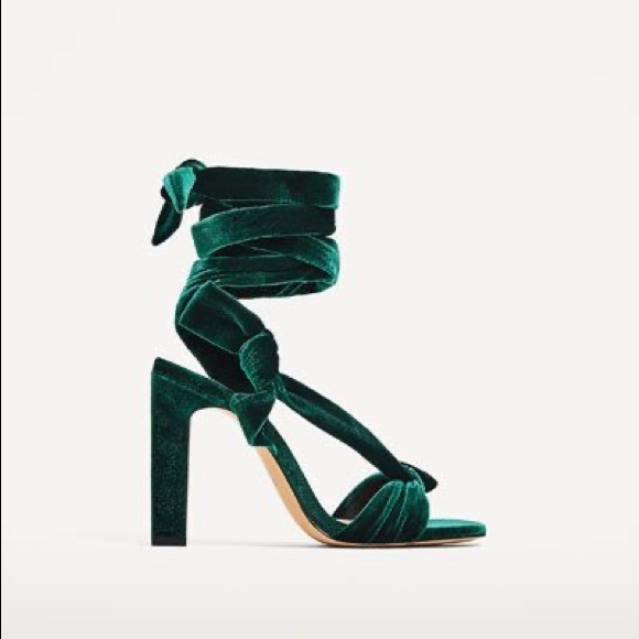 Green Velvet Strappy Laced Up Sandals - Picture 3 of 8